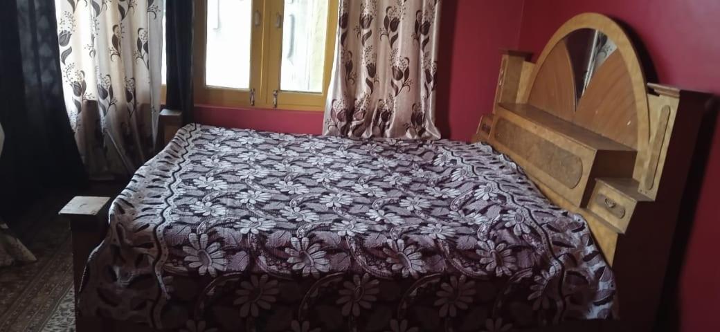 Mir Manzil Bed & Breakfast Srinagar  Exterior photo